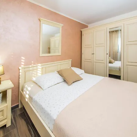 1 Bedroom In Holiday home